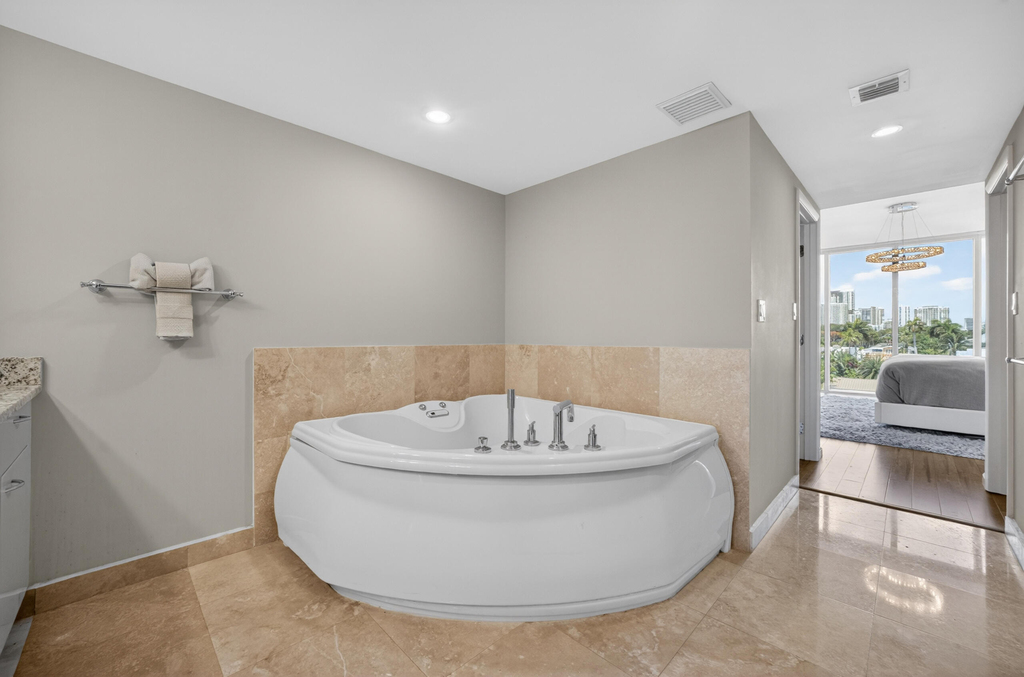 45 Hendricks Isle - Photo 43