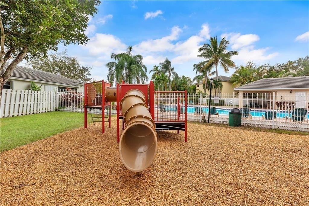 9812 Nw 9th Court - Photo 29