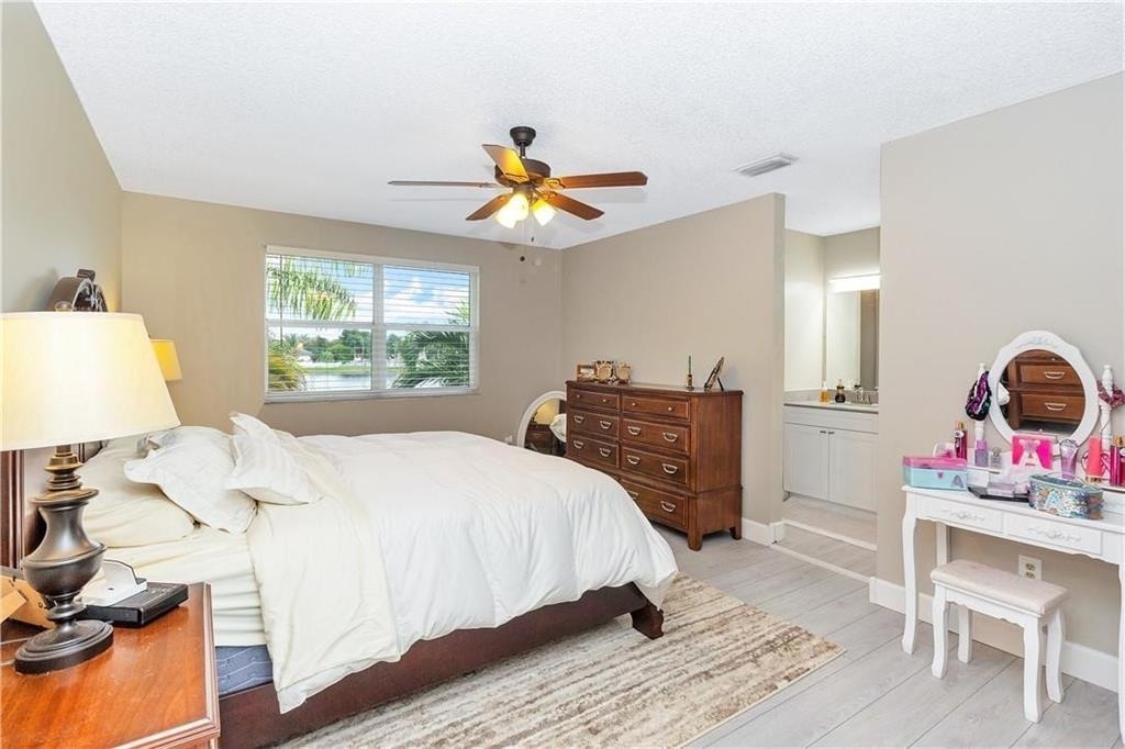 9812 Nw 9th Court - Photo 14