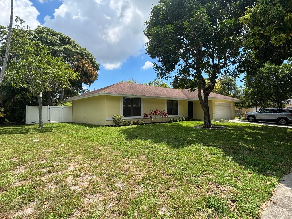 1563 40th Street - Photo 0