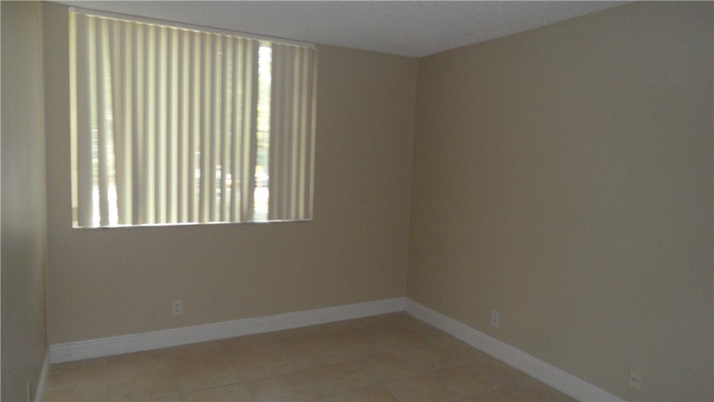 10773 Cleary Boulevard - Photo 3
