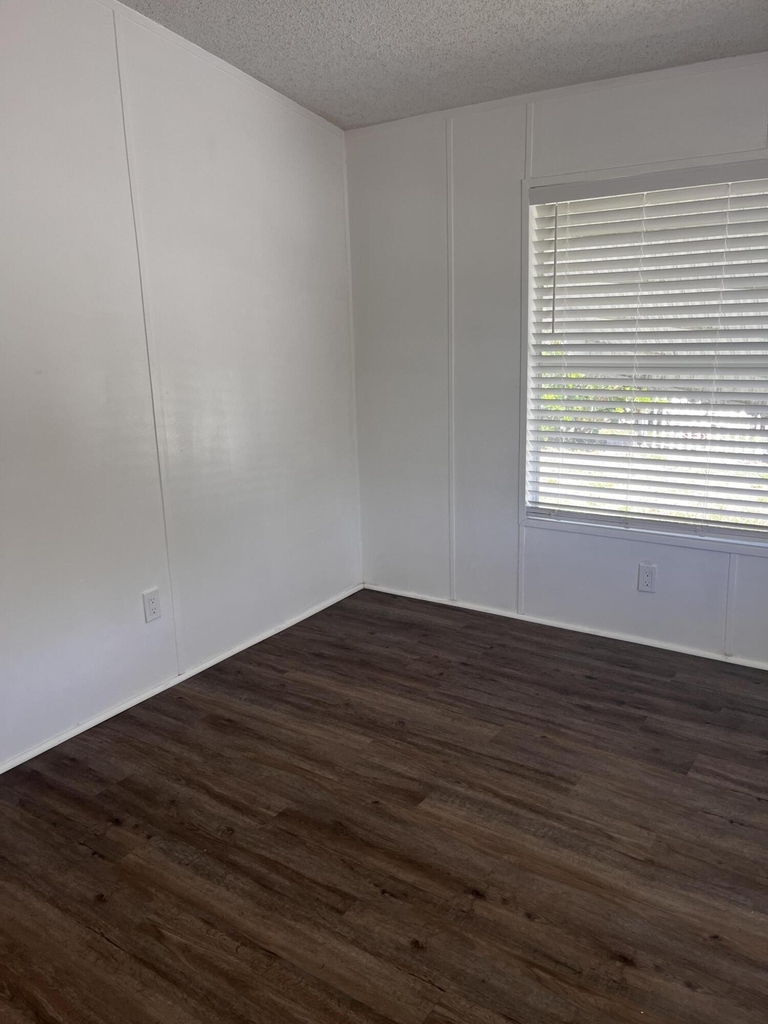 8015 Se Fairchild Way - Photo 17