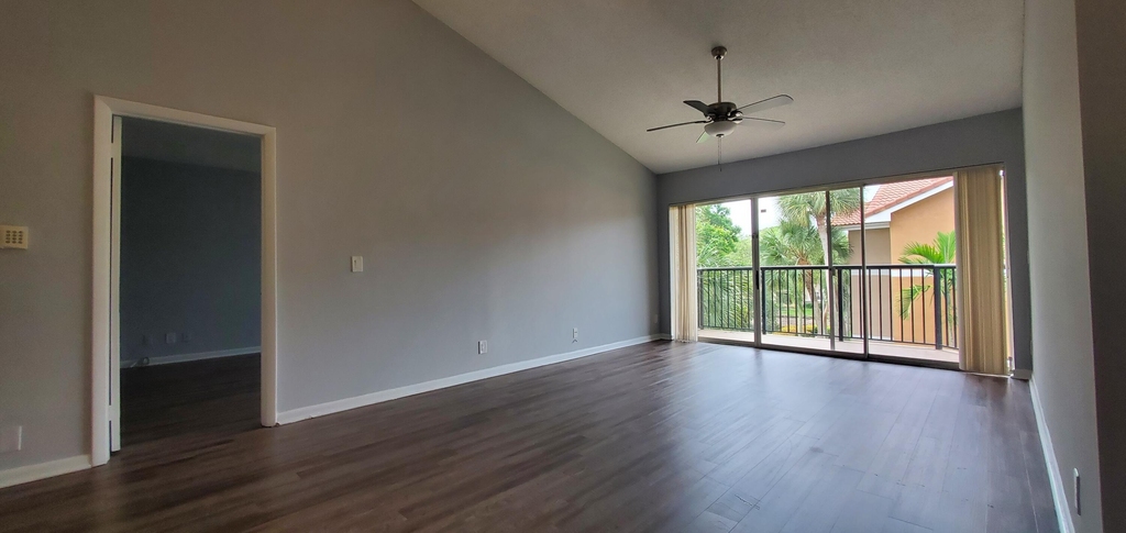 9033 Wiles Road - Photo 5