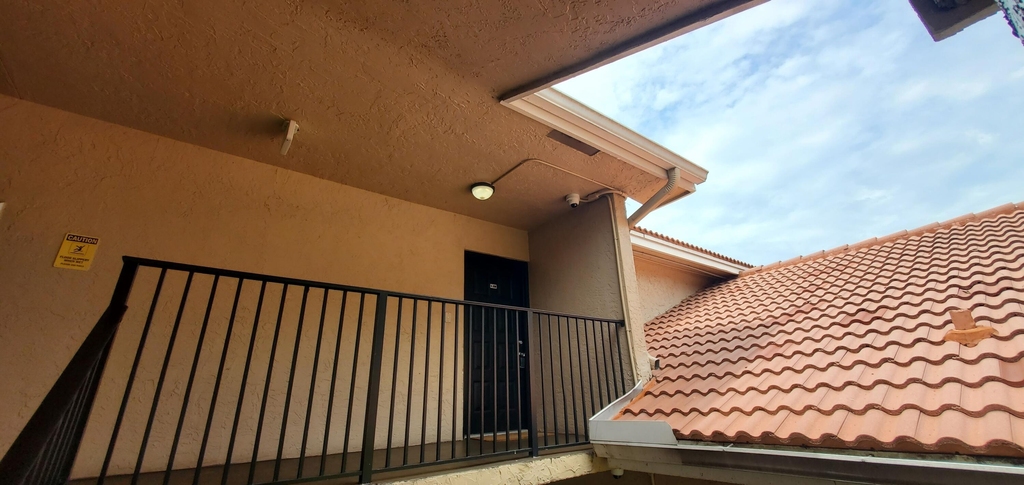 9033 Wiles Road - Photo 2