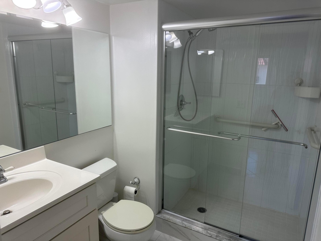 8960 S Hollybrook - Photo 10