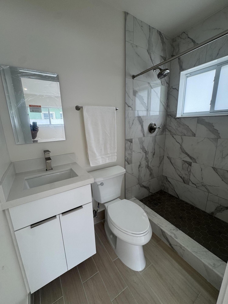 725 Ne 160th Terrace - Photo 28