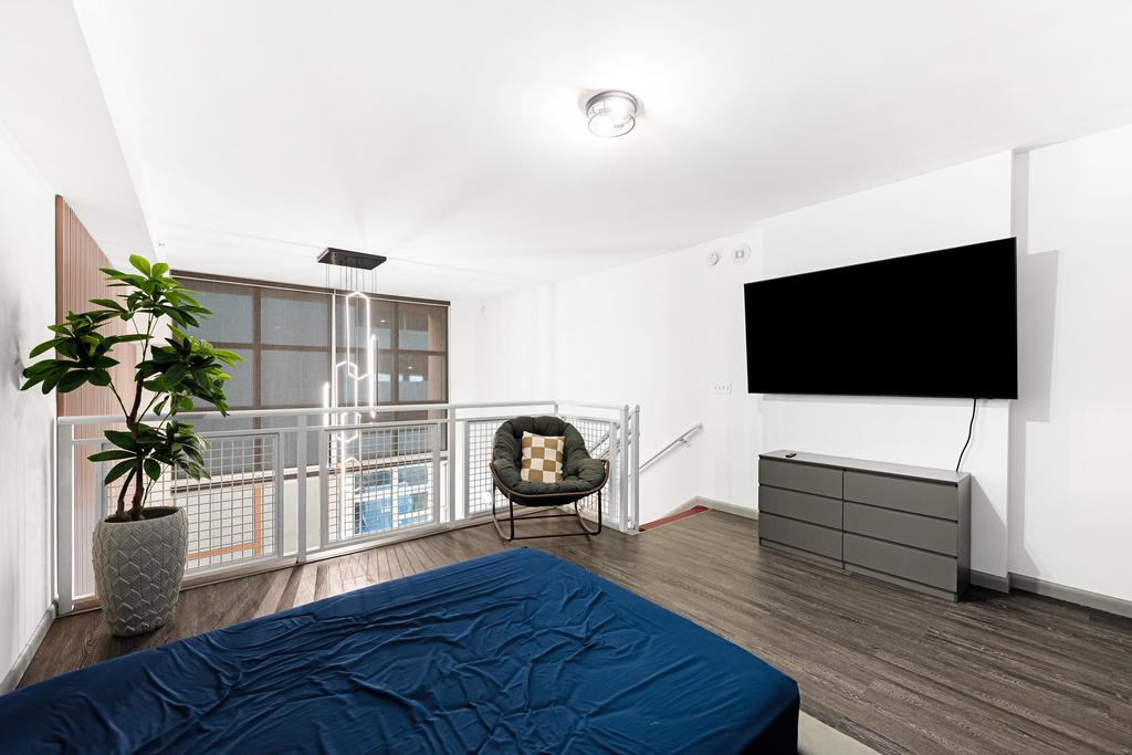 244 Biscayne Boulevard - Photo 19