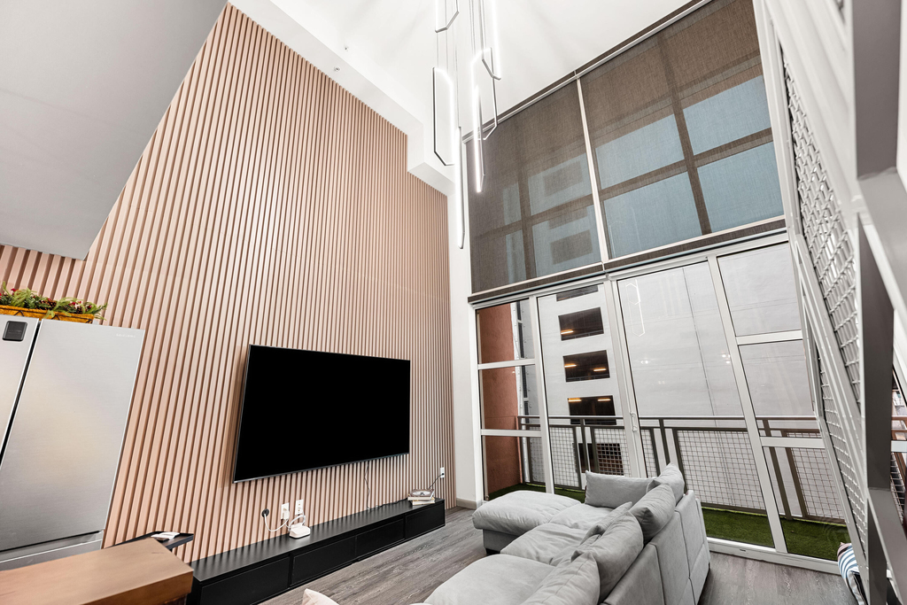 244 Biscayne Boulevard - Photo 13