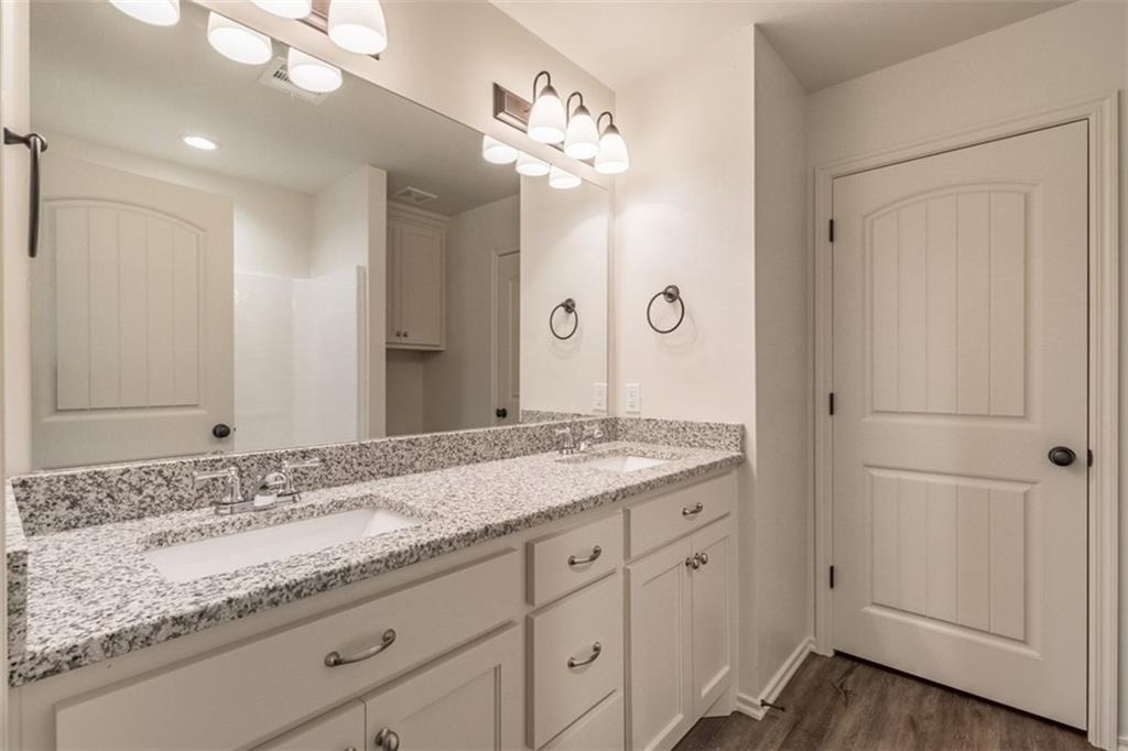433 Chalk Hill Court - Photo 12