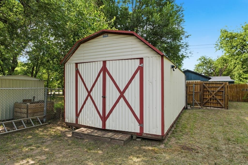 751 Iowa Street - Photo 20