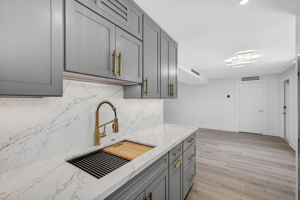 136 Lakeshore Drive - Photo 20