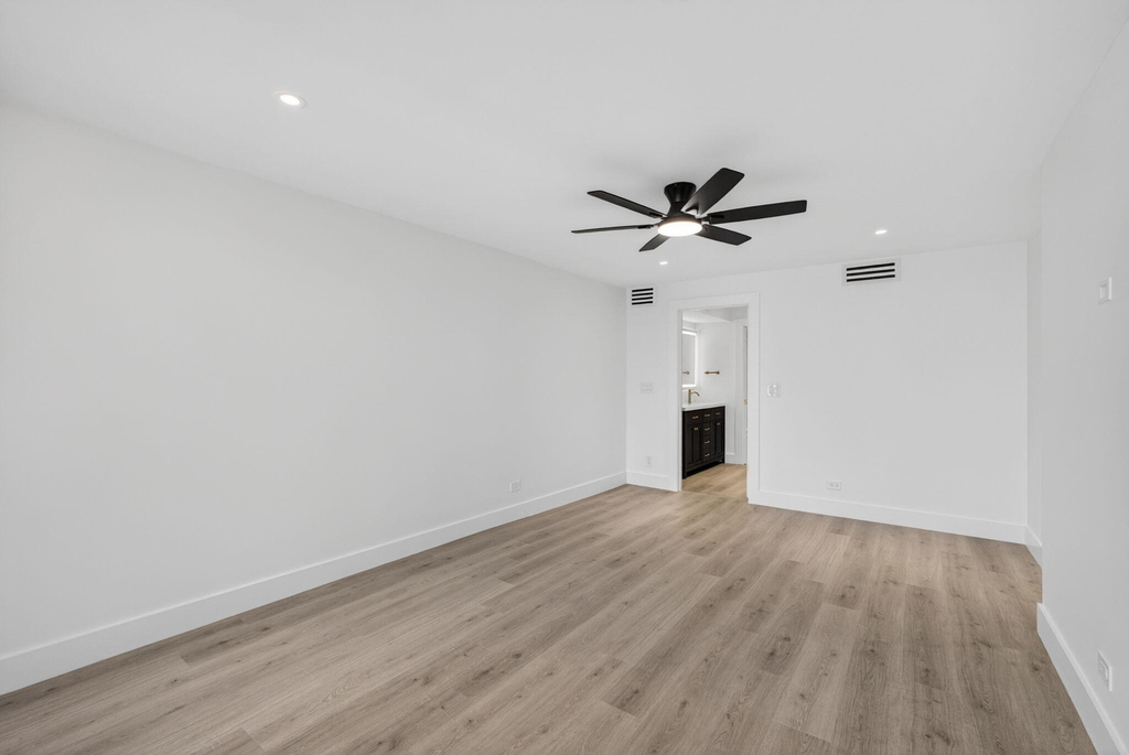 136 Lakeshore Drive - Photo 21