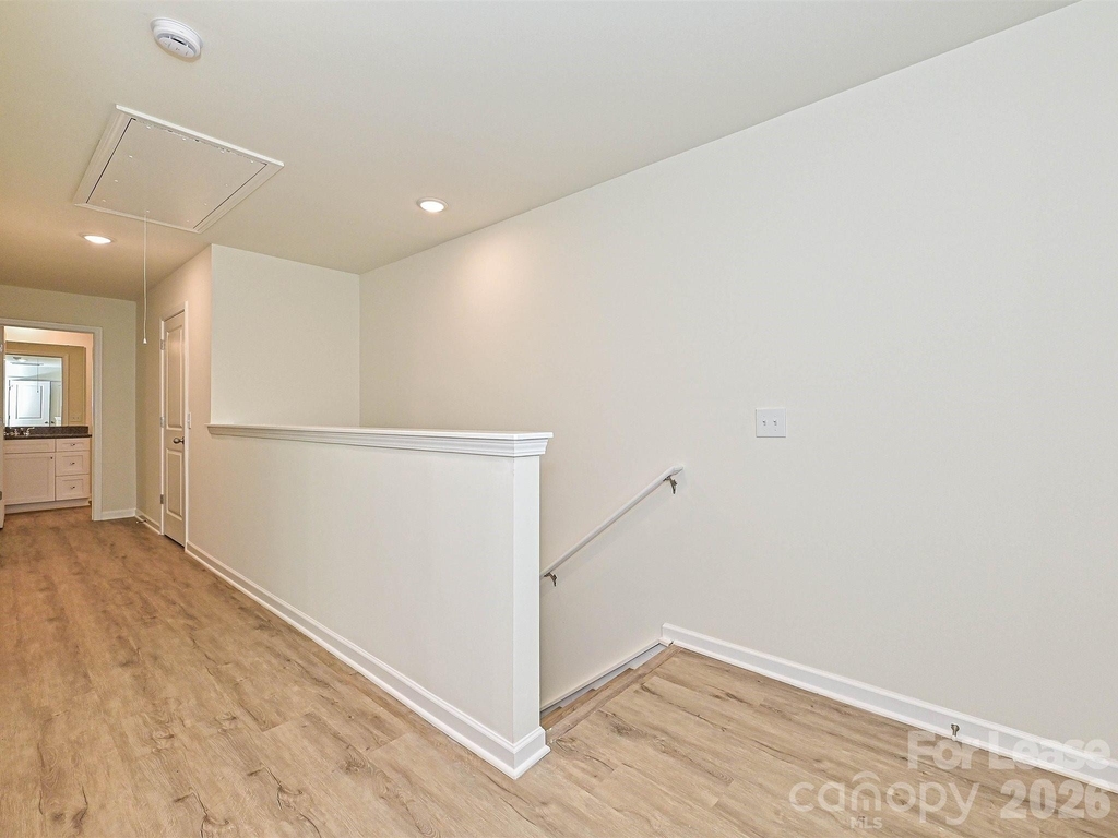 1725 E Cloaninger Avenue - Photo 11