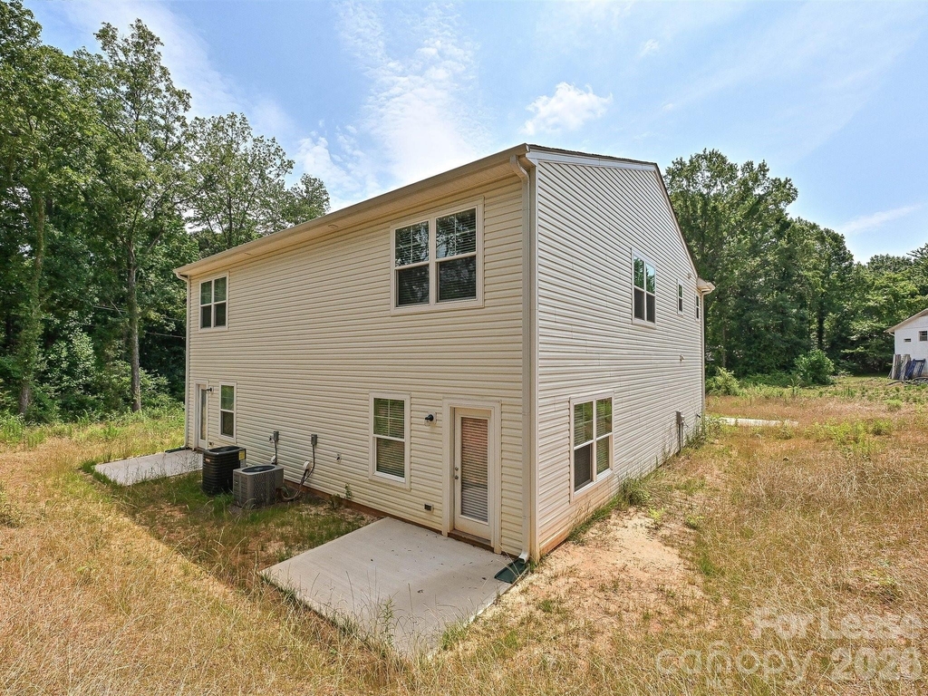 1725 E Cloaninger Avenue - Photo 21