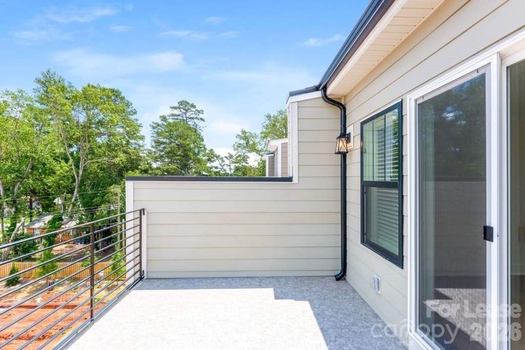 342 S Freeland Place - Photo 4