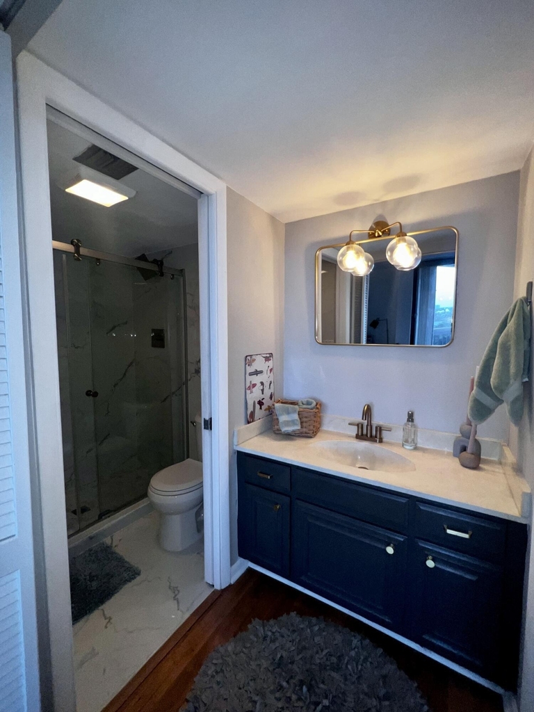 2425 Presidential Way - Photo 19