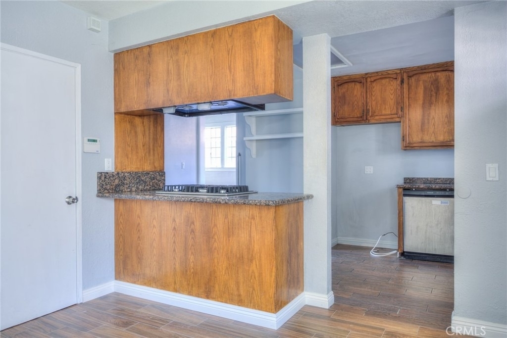 3045 Charlotte - Photo 6