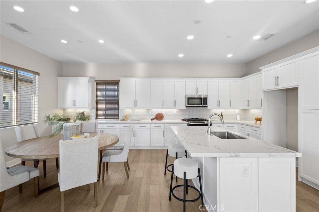 217 Cultivate - Photo 11