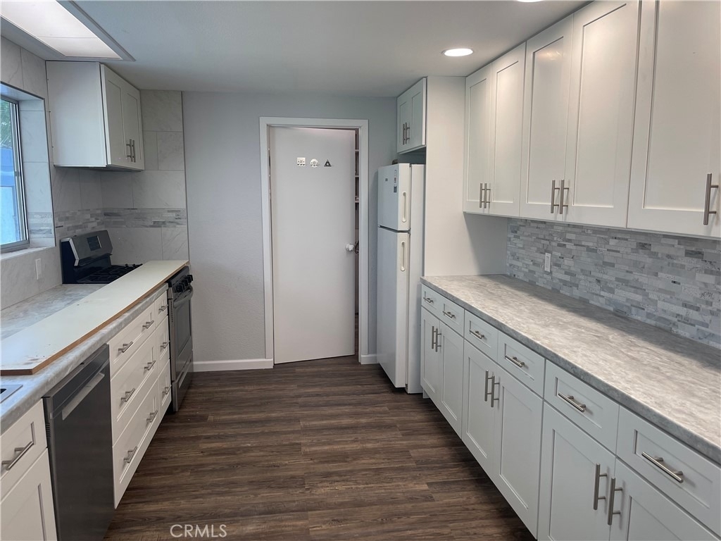 1361 De Luz Road - Photo 4