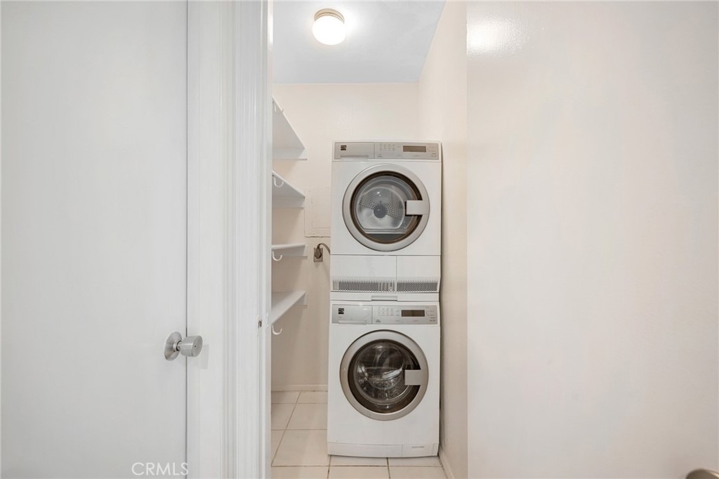 121 Sinclair Avenue - Photo 14