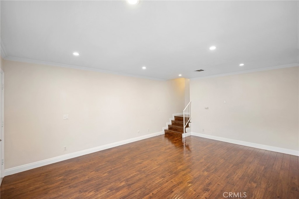121 Sinclair Avenue - Photo 7