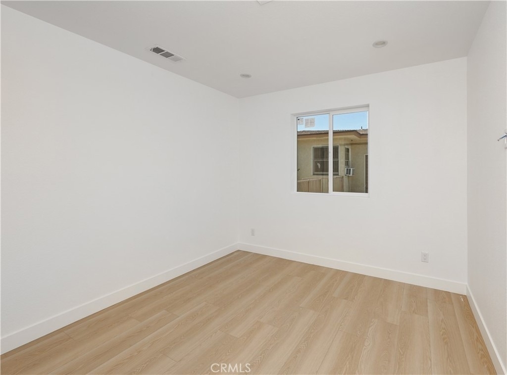 10520 Myrtle Street - Photo 9