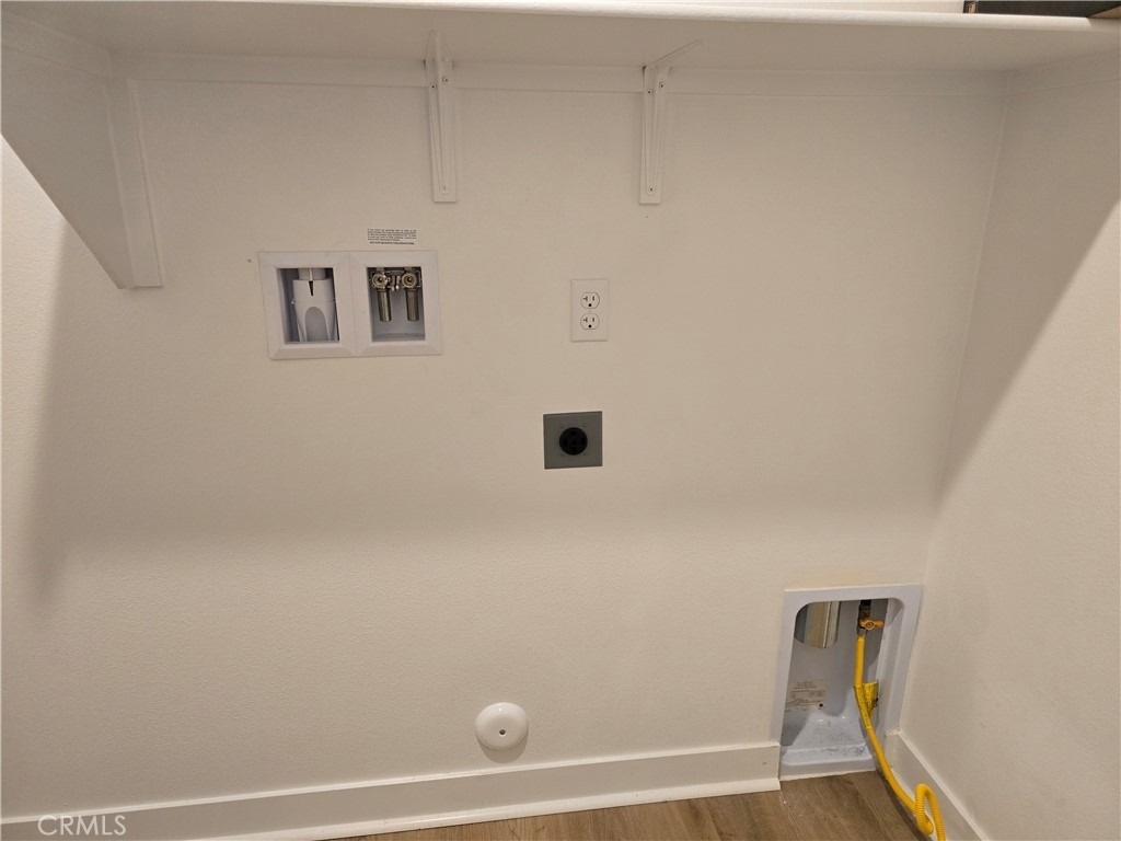 1887 Vincent Dr - Photo 10