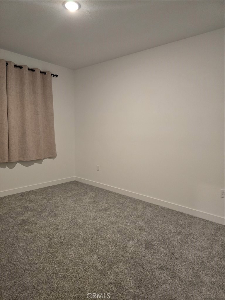 1887 Vincent Dr - Photo 6