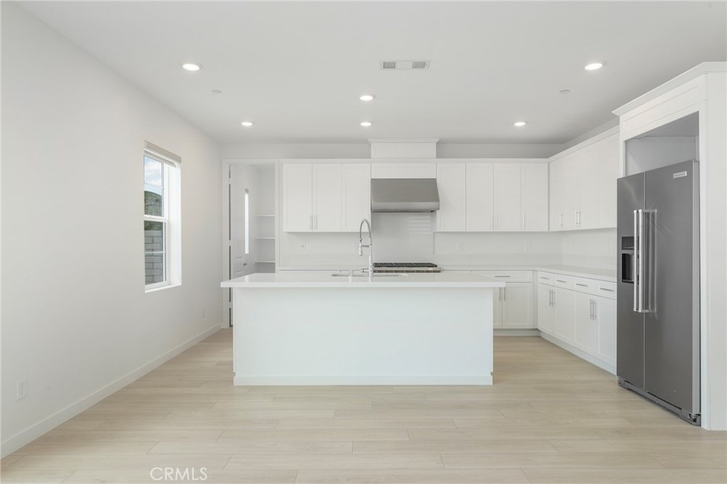 27273 Debut Place - Photo 5