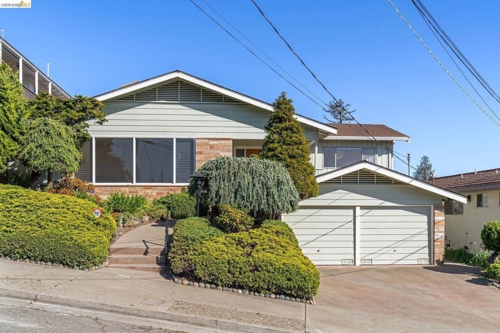 4120 Rhoda - Photo 1