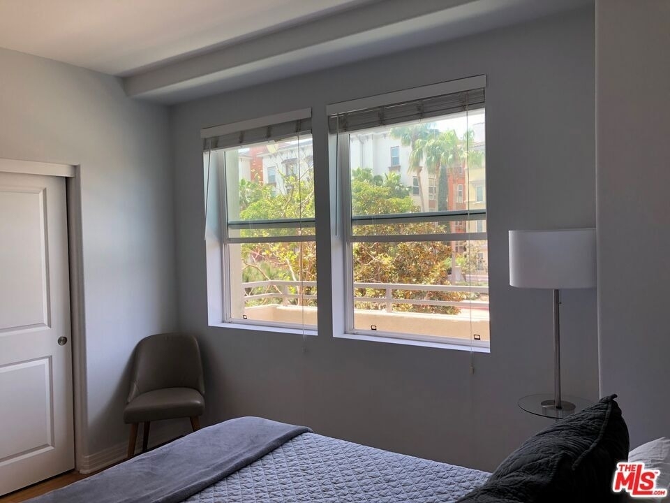 7100 Playa Vista Drive - Photo 4
