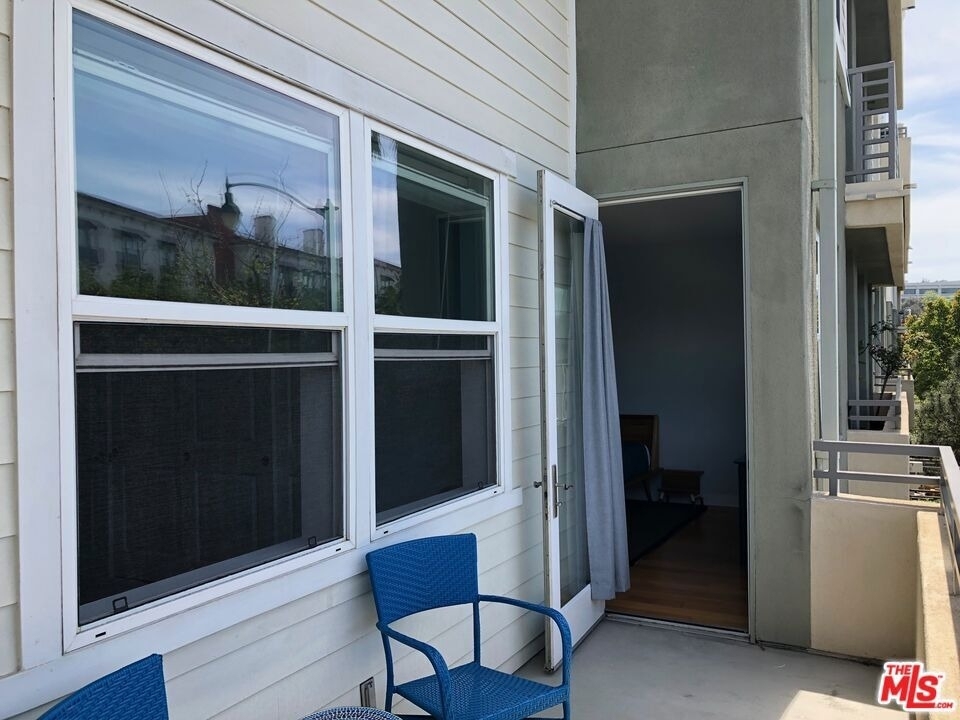 7100 Playa Vista Drive - Photo 5
