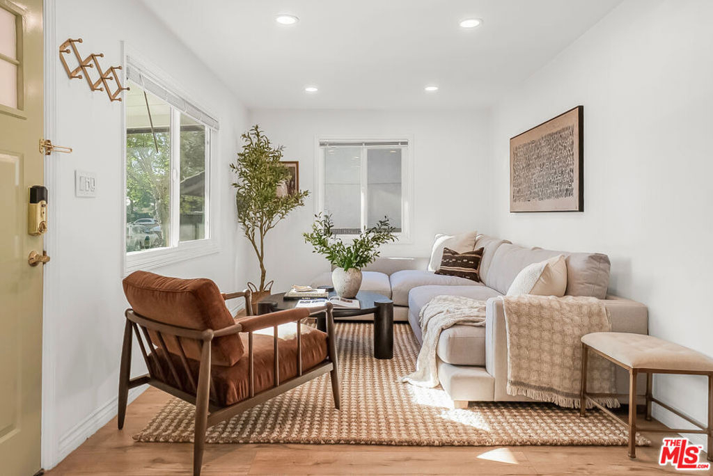 16421 Halldale Avenue - Photo 15