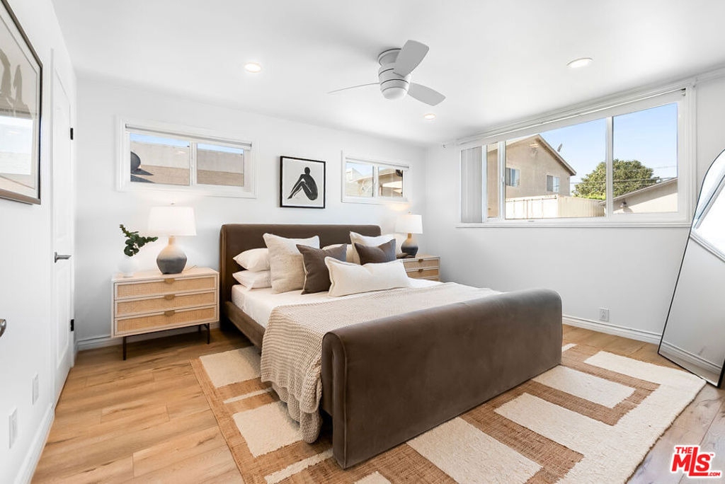 16421 Halldale Avenue - Photo 4