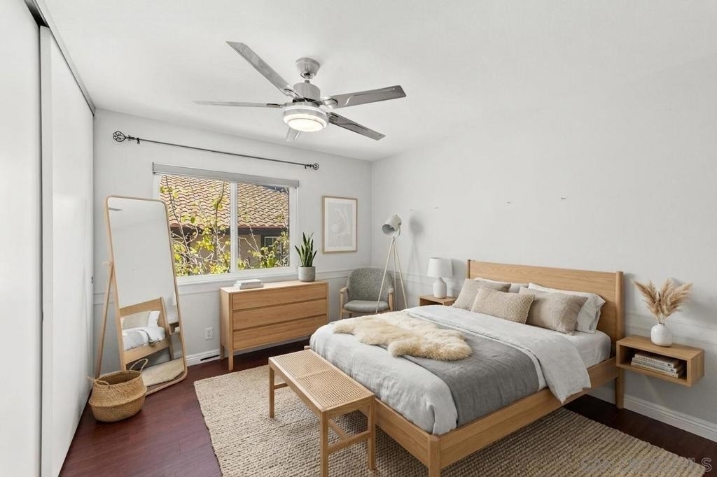 1068 Pacific Hill St - Photo 45