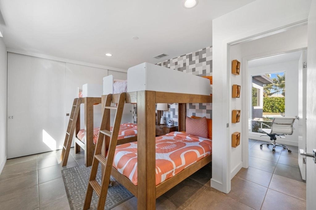 70170 Sun Valley Drive - Photo 27