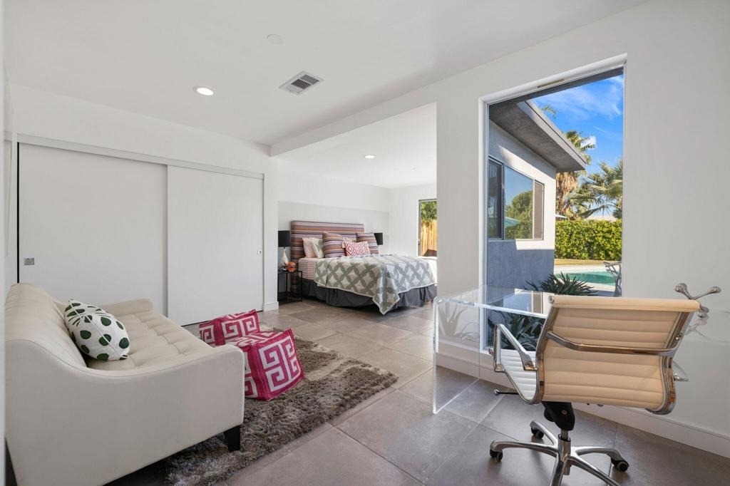 70170 Sun Valley Drive - Photo 21