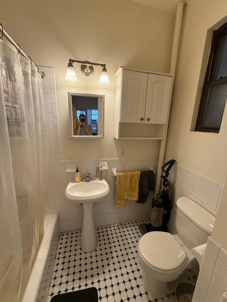 507 East 13th Street - Photo 12