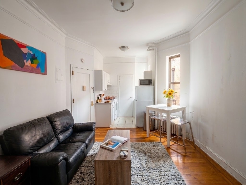 507 East 13th Street - Photo 1