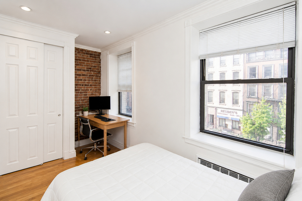 322 West 14th Street - Photo 1