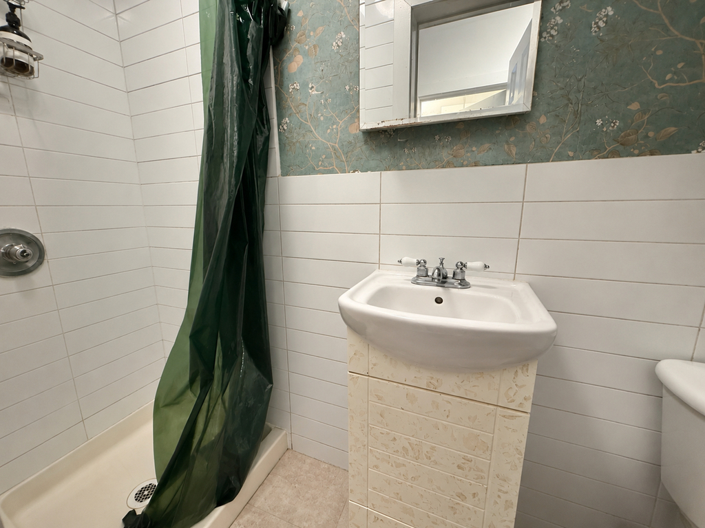 754 Marcy Avenue - Photo 12