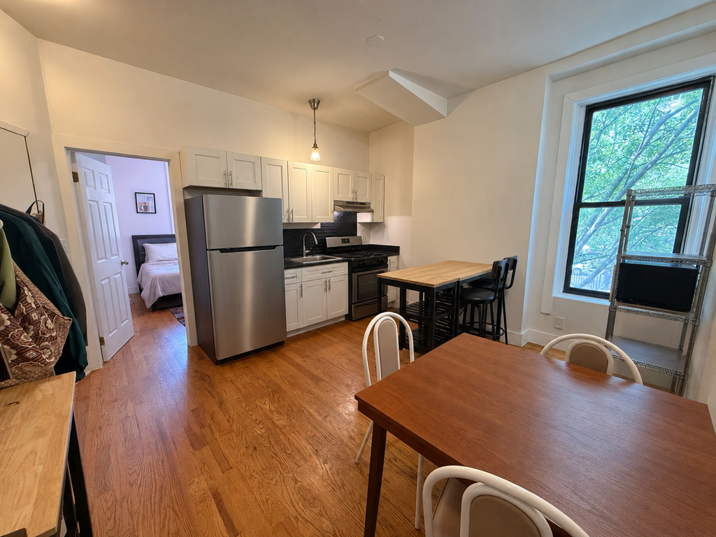 754 Marcy Avenue - Photo 1