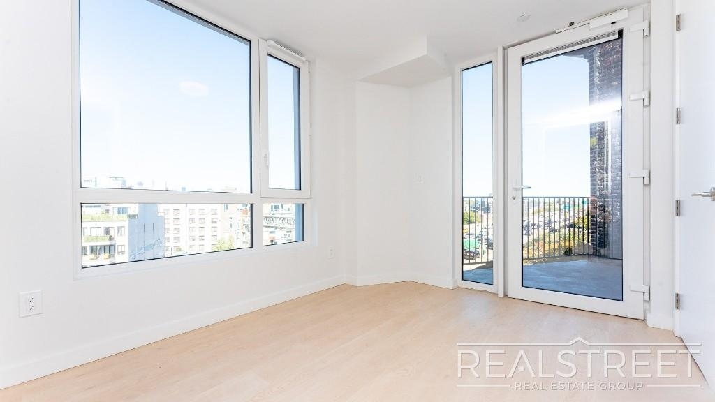 280 Meeker Avenue - Photo 1