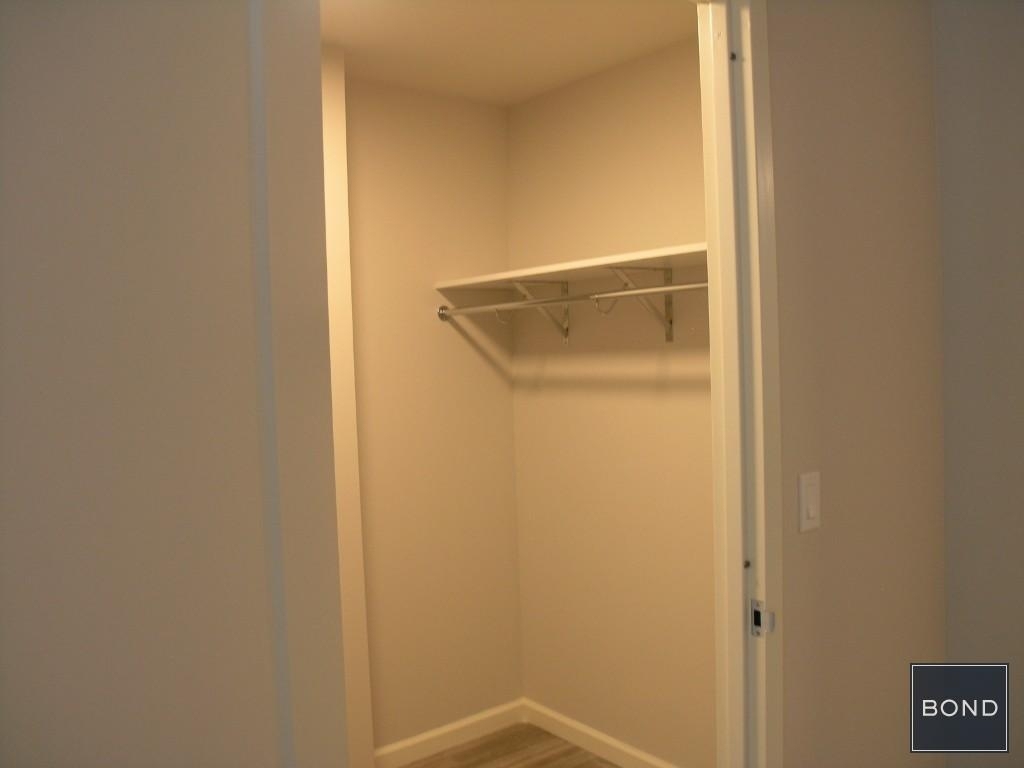 178-02 Hillside Avenue - Photo 5