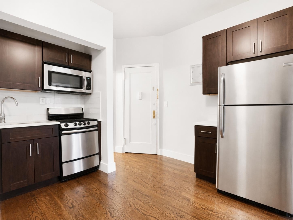 1885 Amsterdam Avenue - Photo 5
