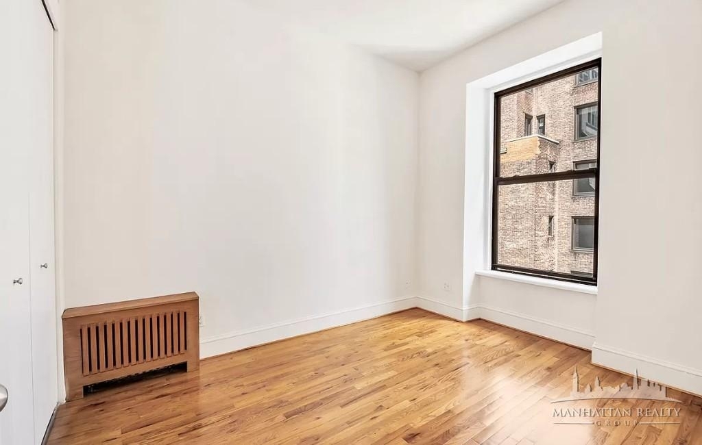 Copy of Madison Ave - Photo 8