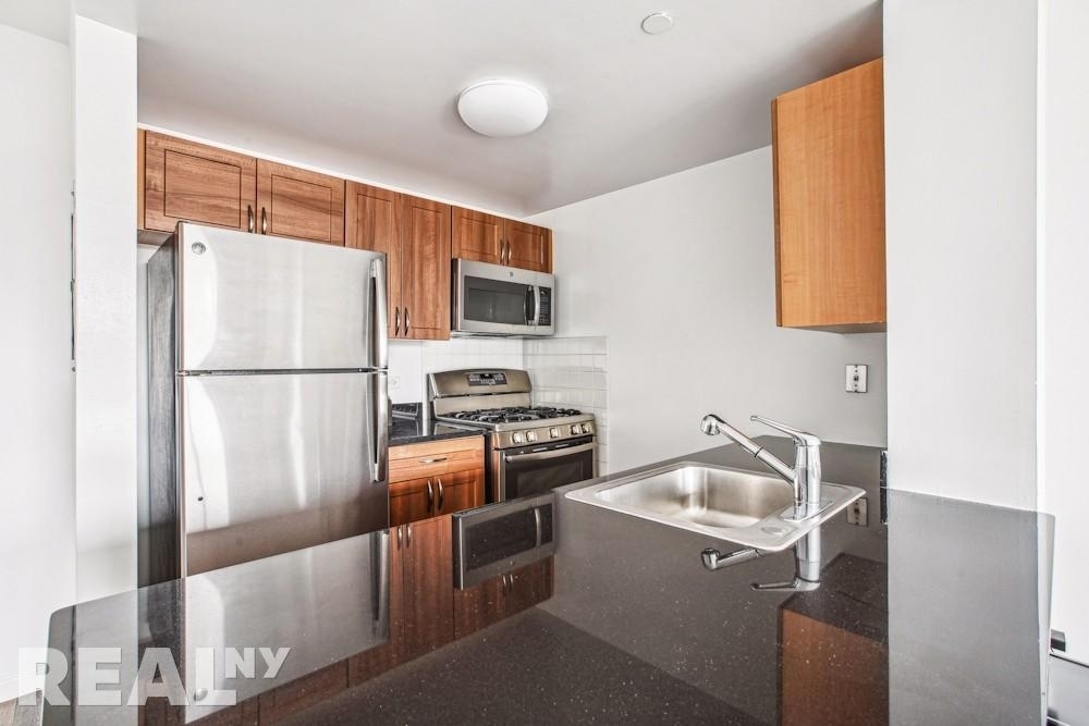 Chrystie St. - Photo 1