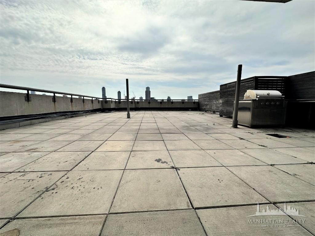 East 34th Street - Photo 0