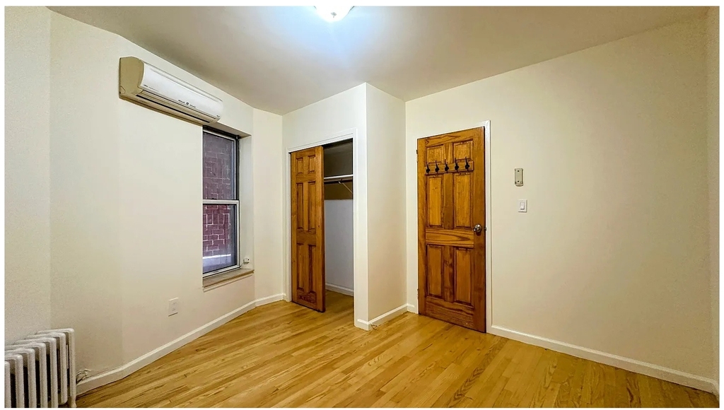 415 E 75th St - Photo 8