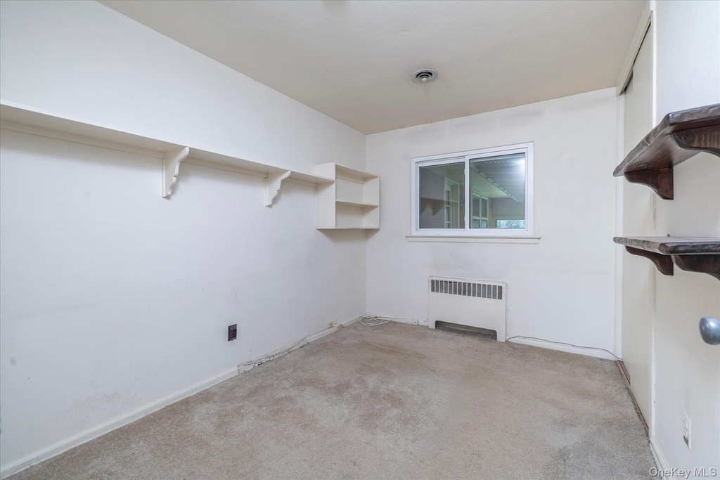531 Surrey Place - Photo 14